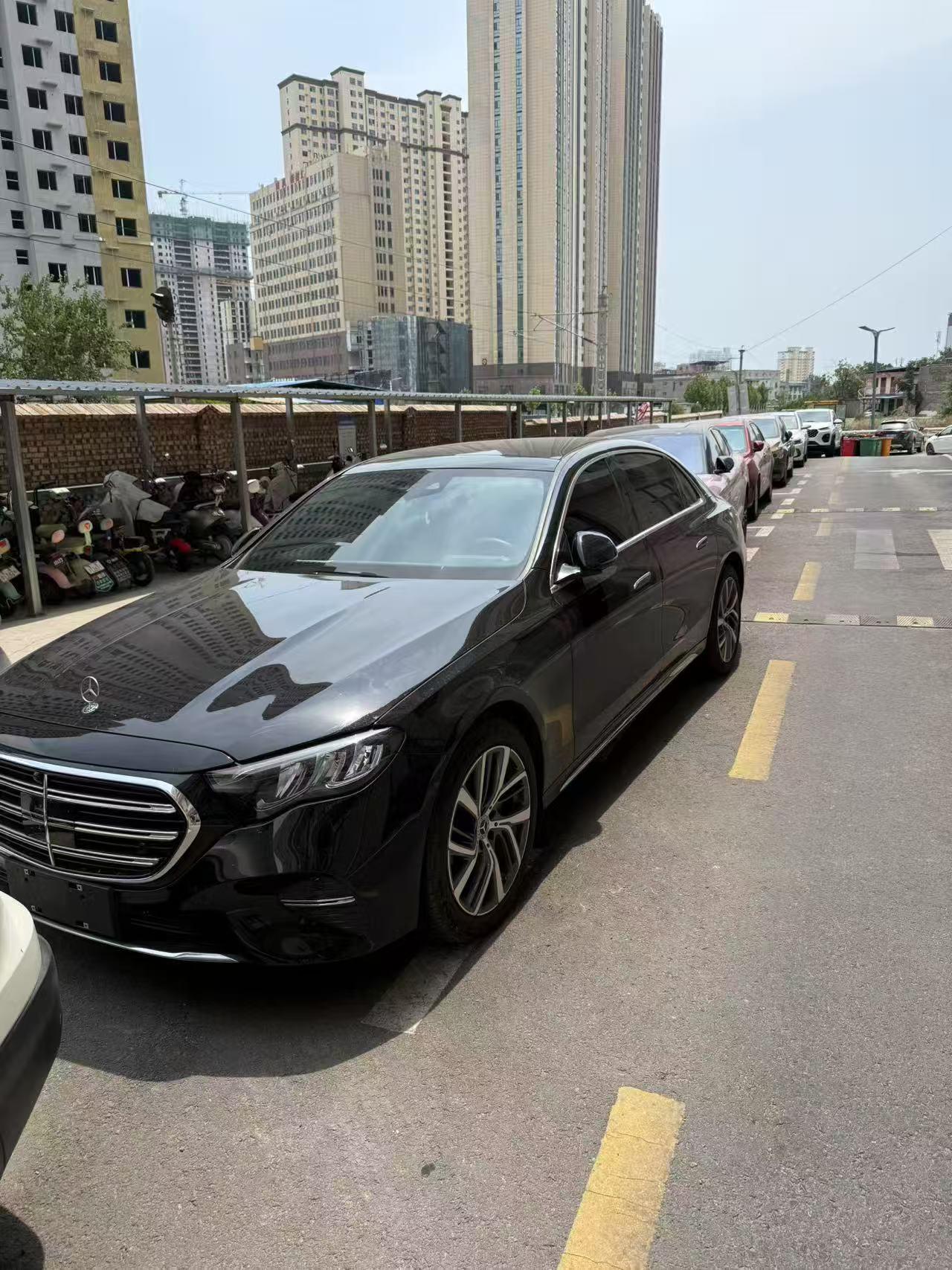 奔驰E300 599/天